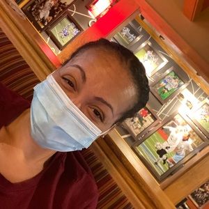 Meet your Posher, Vanessa